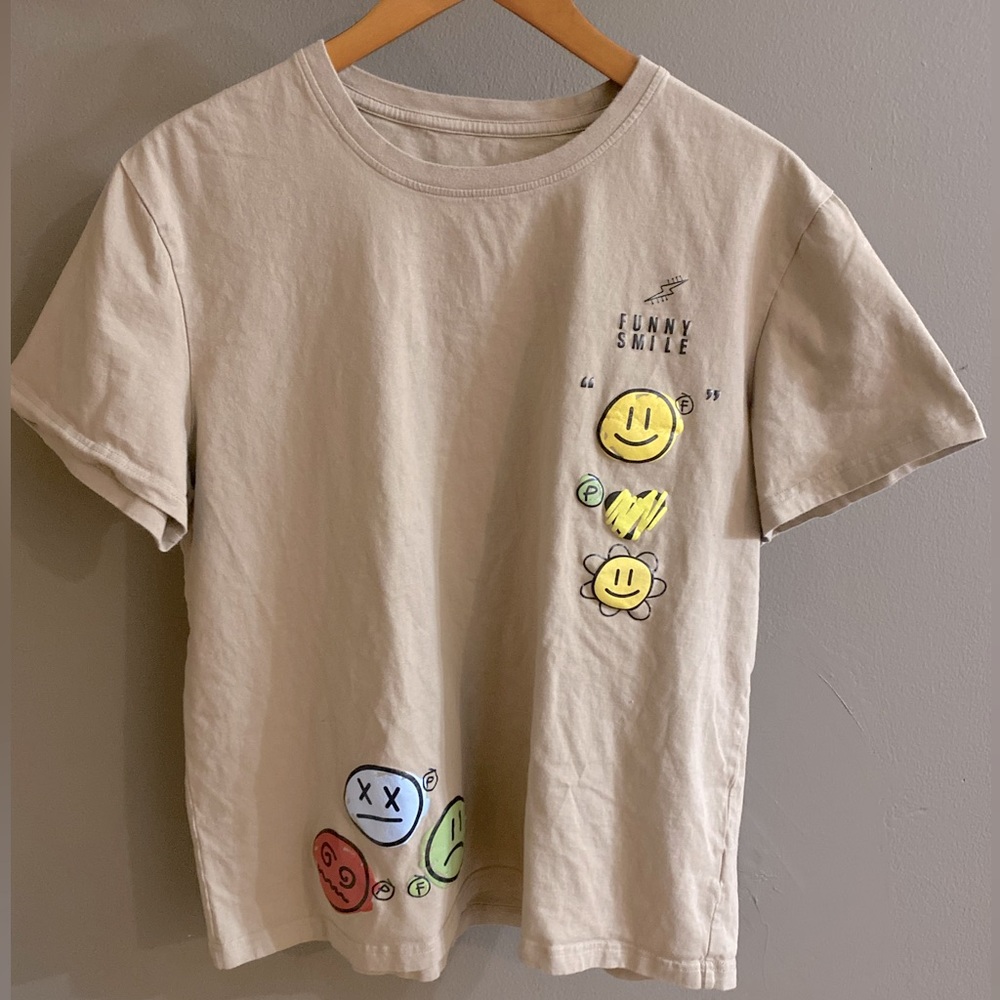 11. SHEIN MEN’S T-SHIRT